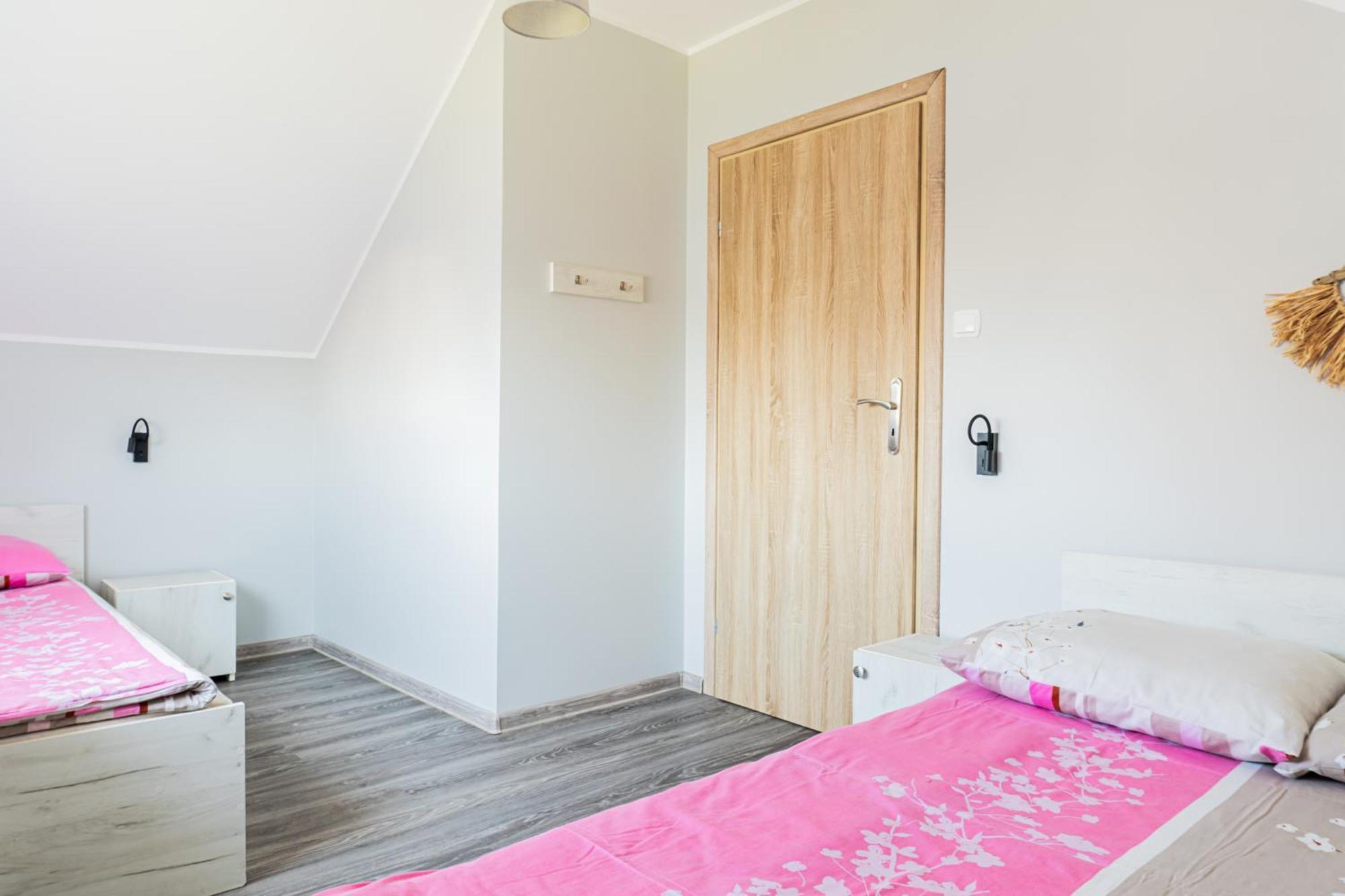 Domki I Apartamenty Kacper- Swietna Lokalizacja Blisko Plazy Ostrowo  Exteriör bild